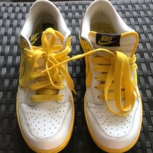 Nike yellow and white low tops size 7.5